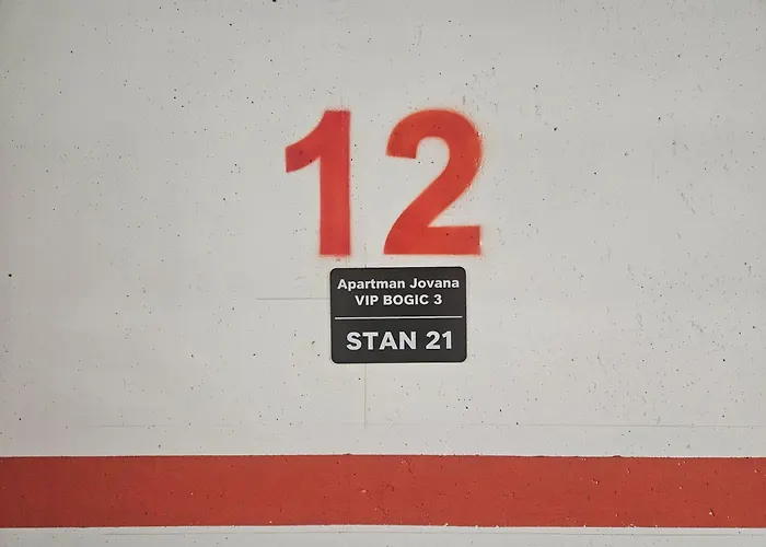 Jovana Vip Bogic 3 *